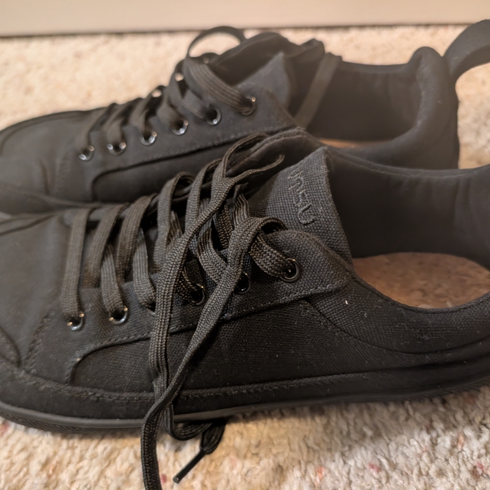 Rutsu Original Barefoot Sneakers Low Top Black